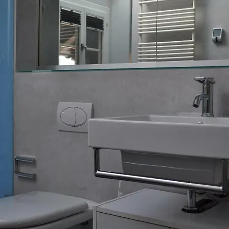 App. Seeblick Of Interlaken דירה